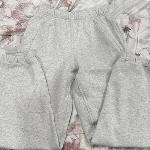 Lululemon Oversized Scuba Jogger